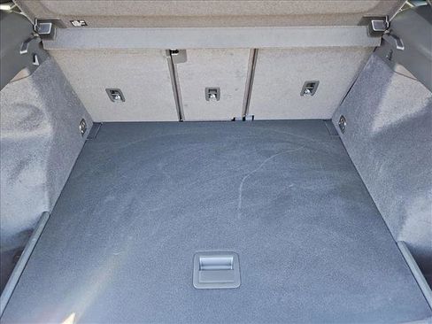 Used 2024 Audi Q3 2.0T Premium Plus image 6