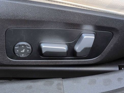 Certified 2023 BMW 330e xDrive w/ M Sport Package image 17