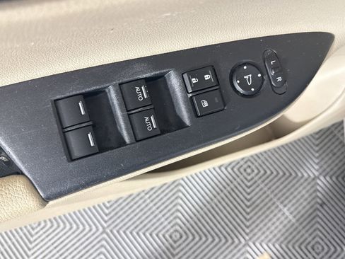 Used 2015 Honda Accord EX-L image 13