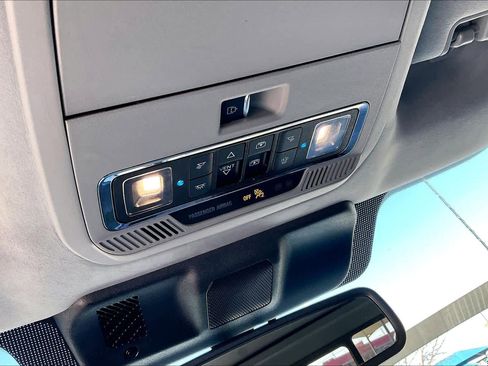 Used 2022 Ford F150 Limited image 31