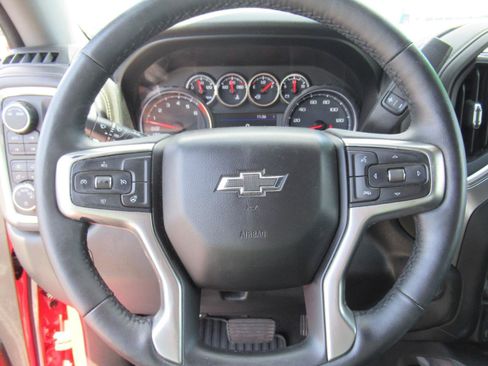 Used 2021 Chevrolet Silverado 1500 RST w/ Convenience Package II AWD/4WD image 24