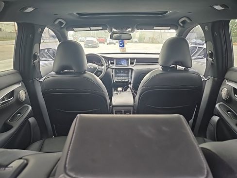 Used 2022 INFINITI QX55 Essential w/ Proactive Package image 8