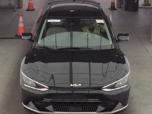 Certified 2024 Kia EV6 Wind w/ Wind Technology Package AWD/4WD image 3