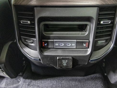 New 2026 RAM 1500 Laramie AWD/4WD image 43