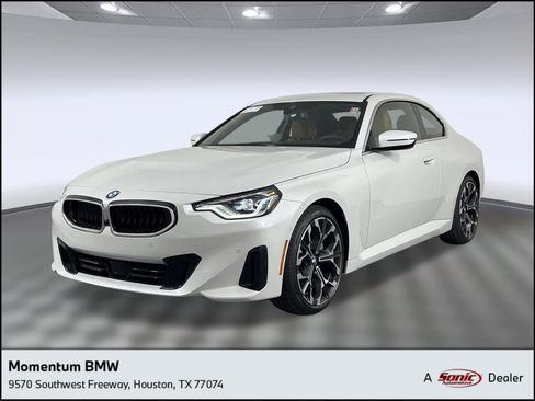 Used 2025 BMW 230i Coupe w/ M Sport Package image 1