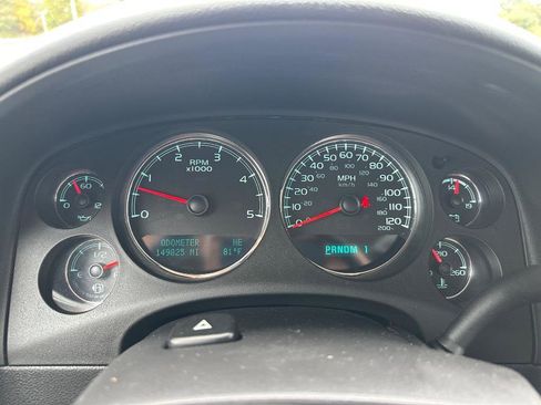 Used 2013 Chevrolet Silverado 2500 LTZ w/ LTZ Plus Package image 3