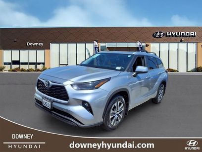 Used 2024 Toyota Highlander XLE