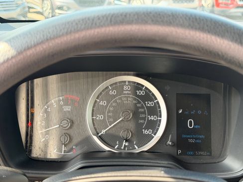 Used 2021 Toyota Corolla LE FWD image 19
