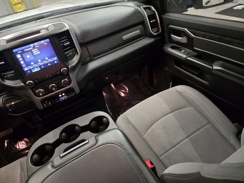 Used 2024 RAM 3500 Big Horn image 45