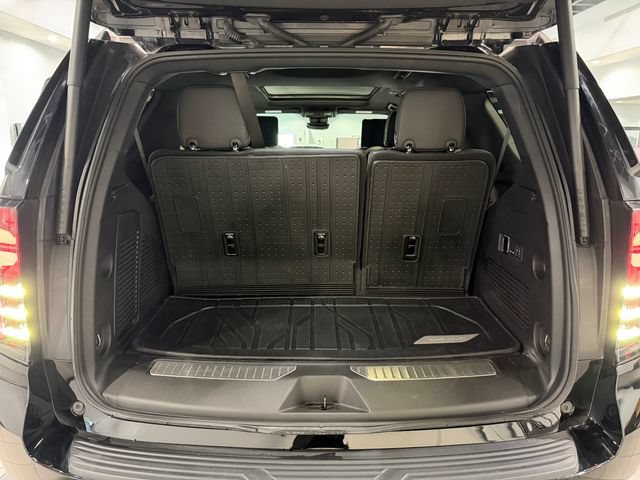 Used 2025 Chevrolet Tahoe Premier AWD/4WD image 10