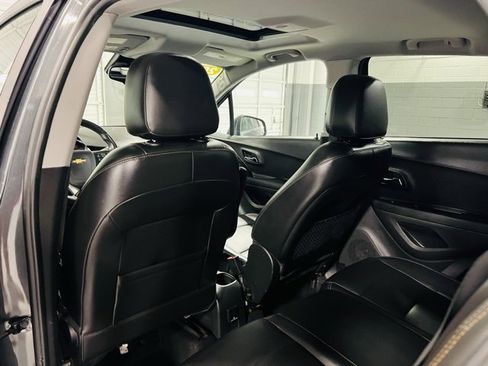Used 2020 Chevrolet Trax Premier image 26