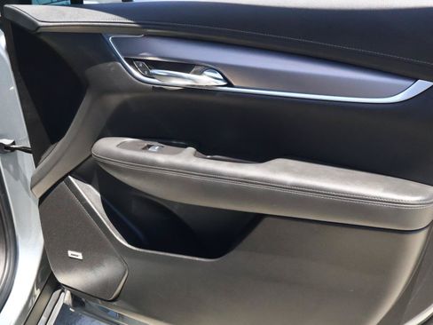 Used 2024 Cadillac XT6 Luxury FWD image 21
