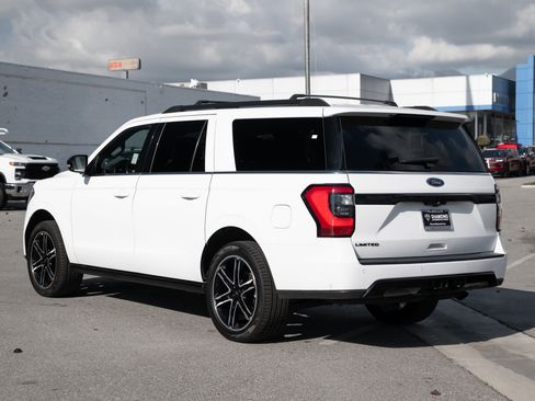Used 2021 Ford Expedition Max Limited image 6