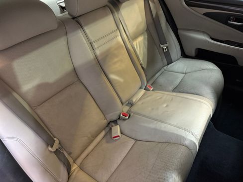 Used 2014 Lexus LS 460 AWD image 49