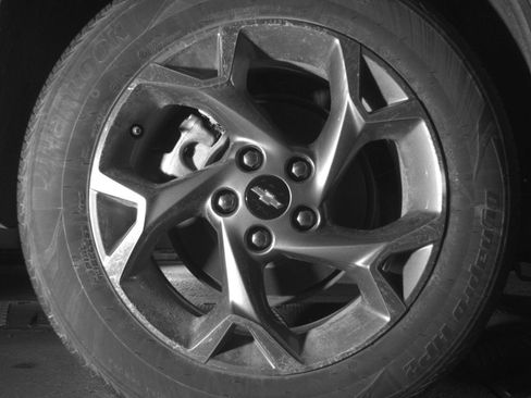 Used 2025 Chevrolet Trax LT FWD image 15