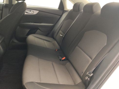 Used 2024 Kia Forte LXS FWD image 18