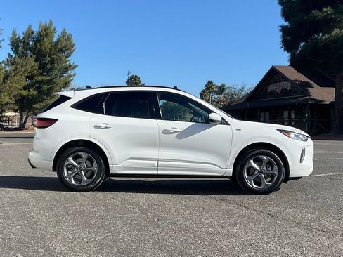 Used 2024 Ford Escape ST-Line Select w/ Tech Pack #1 image 7