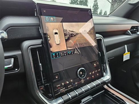 New 2026 GMC Yukon XL Denali w/ Sun & Power Step Package image 30