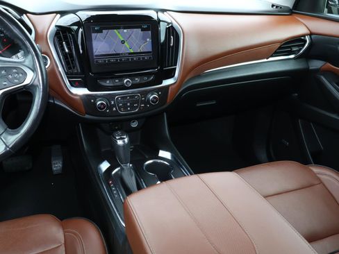 Used 2018 Chevrolet Traverse High Country image 11
