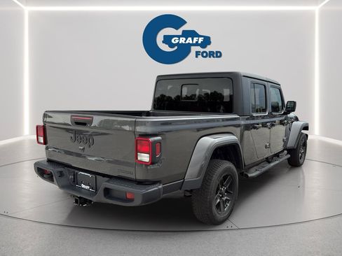 Used 2021 Jeep Gladiator Sport AWD/4WD image 7
