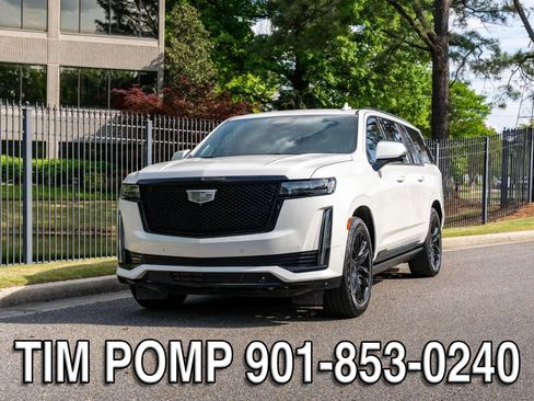 Used 2023 Cadillac Escalade ESV Sport Platinum w/ Heavy-Duty Trailer Package AWD/4WD image 2
