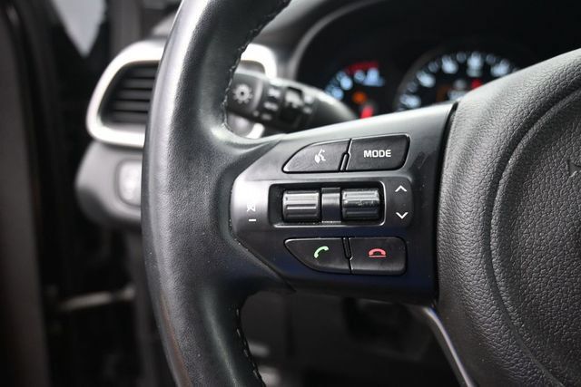 Used 2018 Kia Sorento EX AWD/4WD image 17