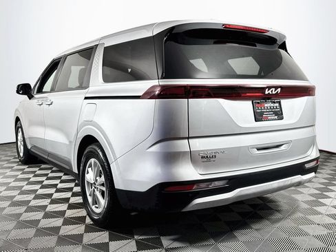 Used 2023 Kia Carnival LX w/ Paint Protection Package FWD image 5