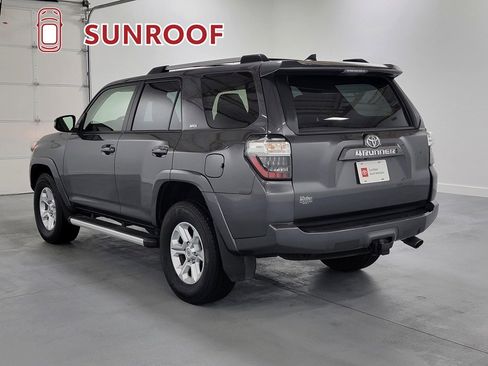 Certified 2020 Toyota 4Runner SR5 Premium image 7