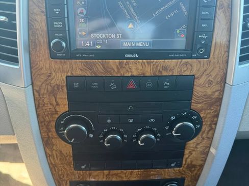 Used 2008 Jeep Grand Cherokee Limited w/ Trailer Tow Group IV AWD/4WD image 27