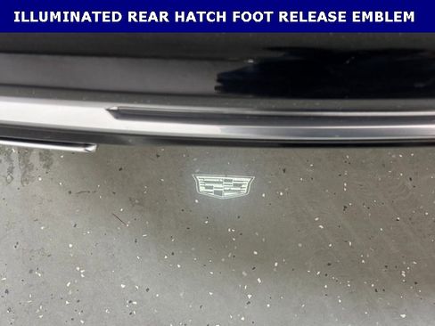 Used 2025 Cadillac XT6 Premium Luxury image 23