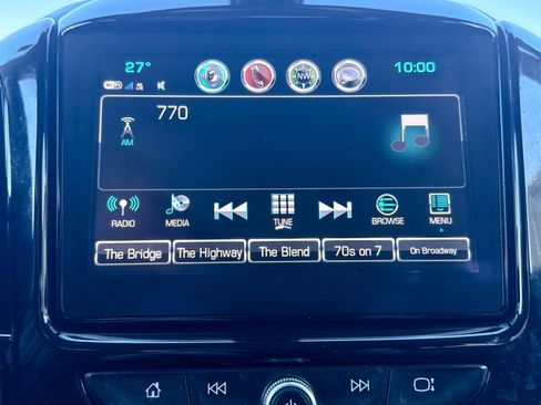 Certified 2018 Chevrolet Traverse LT image 30