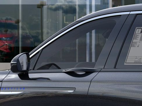 New 2026 Lincoln Nautilus Premier AWD/4WD image 21