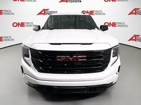 Used 2024 GMC Sierra 1500 Elevation AWD/4WD image 2