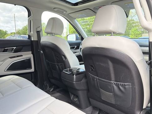 Used 2024 Kia Telluride EX FWD image 18