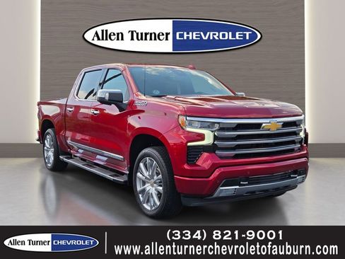 Used 2024 Chevrolet Silverado 1500 High Country w/ High Country Premium Package AWD/4WD image 1