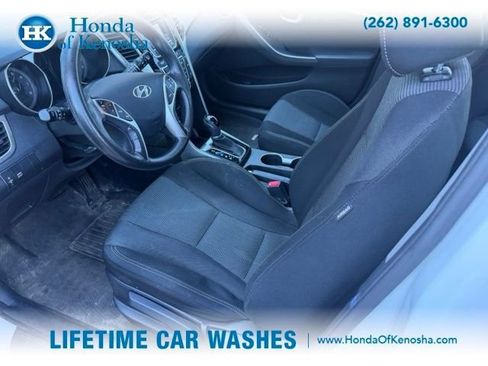 Used 2013 Hyundai Elantra GT FWD image 5