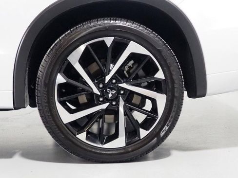 Used 2025 Mitsubishi Outlander SEL image 55