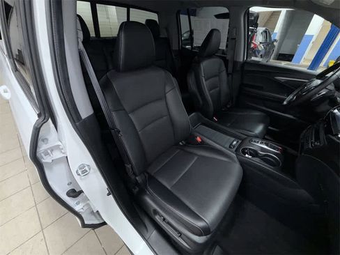 Used 2023 Honda Ridgeline RTL image 16