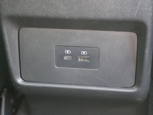 Certified 2022 Nissan Rogue SV image 25