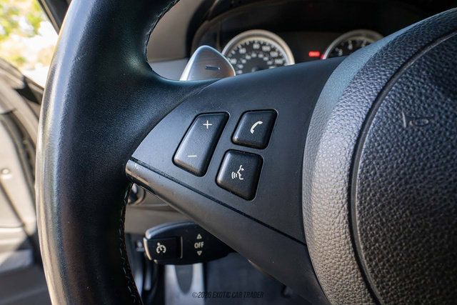 Used 2010 BMW M5 RWD image 23