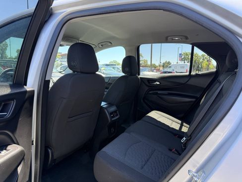 Used 2019 Chevrolet Equinox LT FWD image 10
