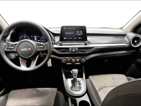 Used 2024 Kia Forte LXS FWD image 18