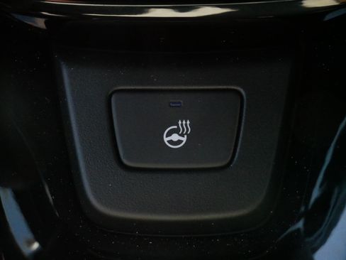Used 2026 Honda Pilot Black Edition image 27