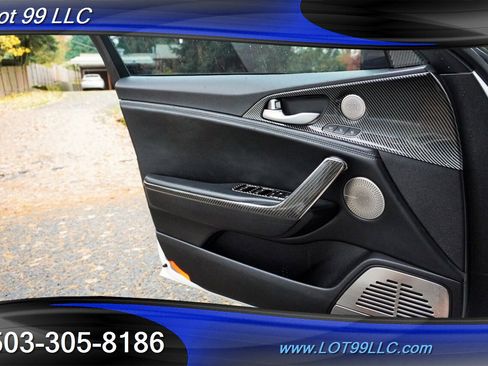 Used 2020 Kia Stinger GT1 image 25