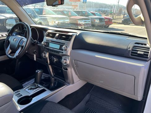 Used 2011 Toyota 4Runner Trail image 18
