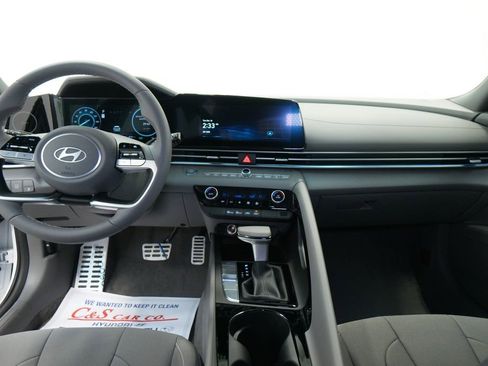 New 2026 Hyundai Elantra Sport image 26