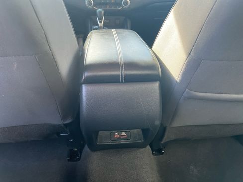 Used 2022 Nissan Altima 2.5 SV image 13