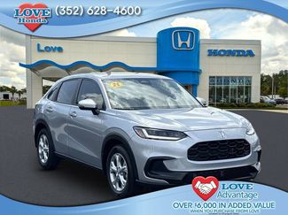 Used 2025 Honda HR-V LX video 1