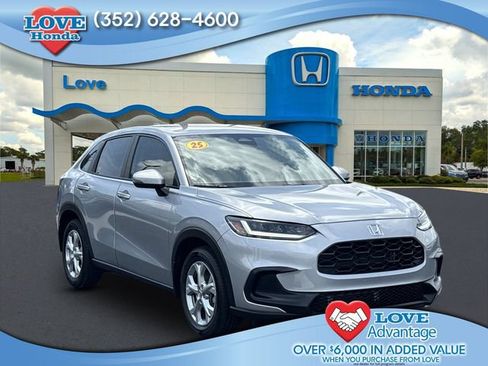 Used 2025 Honda HR-V LX image 1