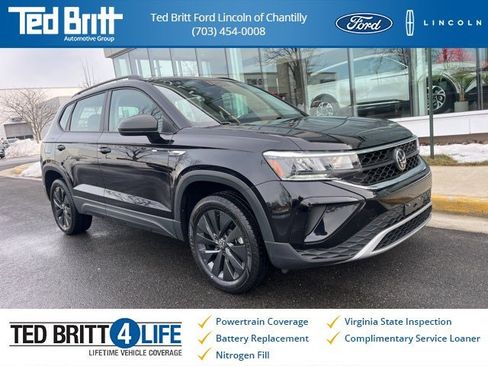 Used 2023 Volkswagen Taos S image 1